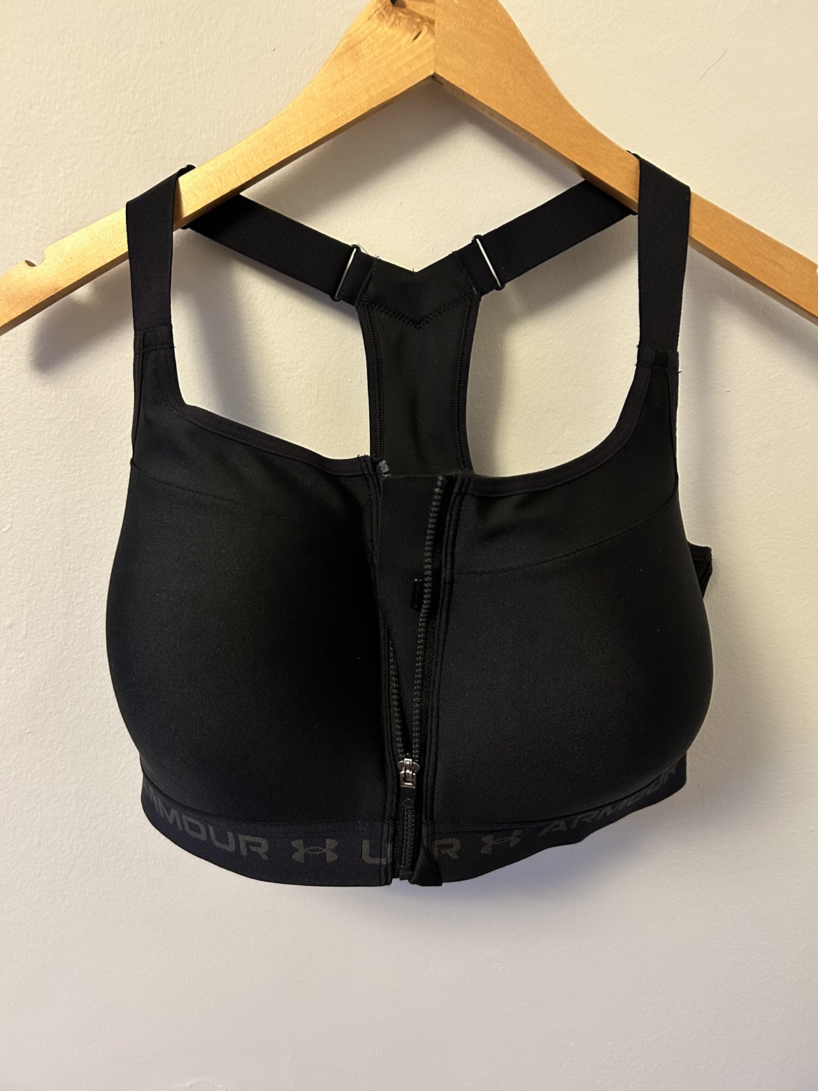 Under Armour® High Crossback Zip Sports Bra - 38DD image indicator(2)