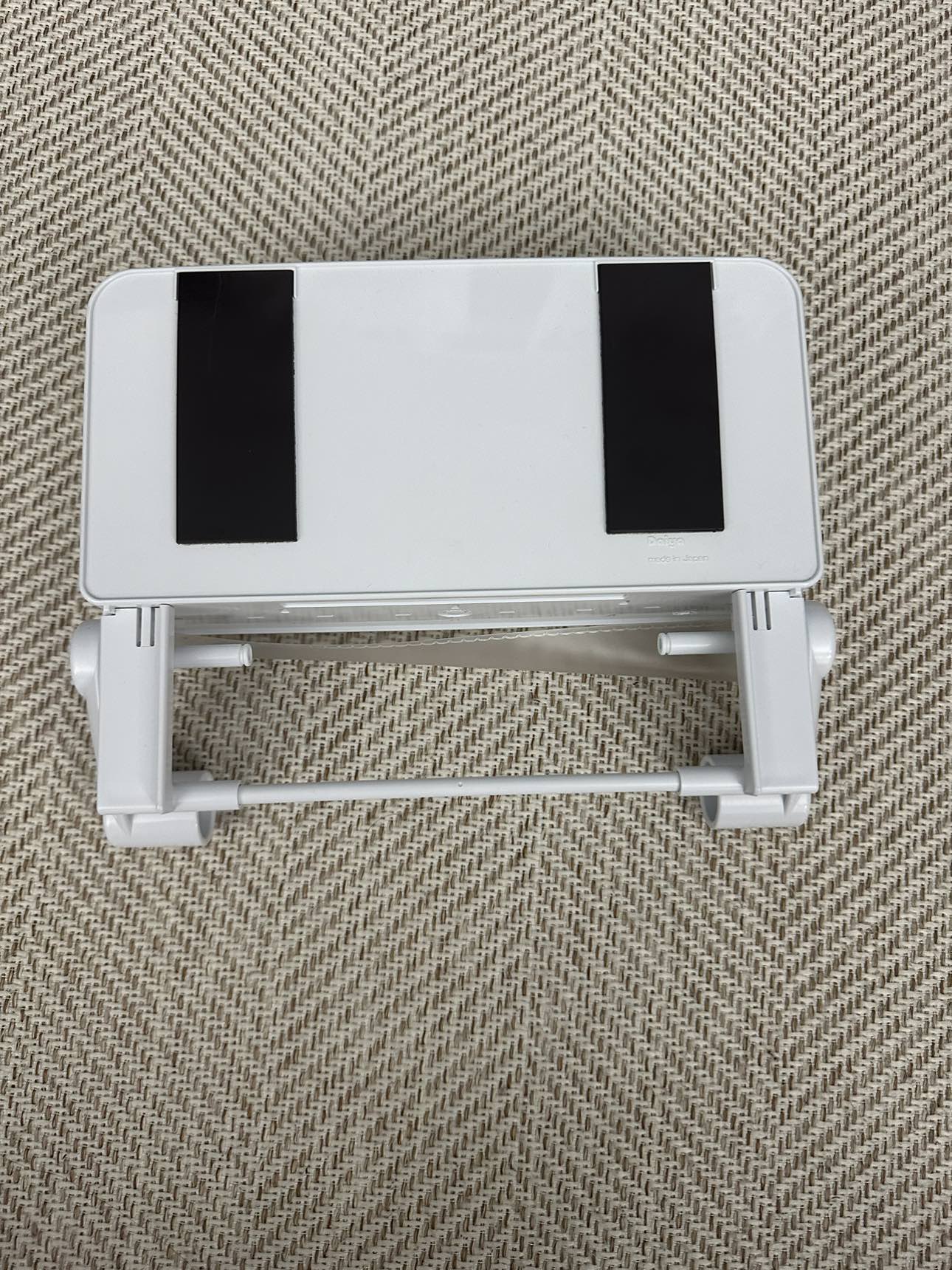 🏈 Magnetic Paper Towel Holder and Storage 🏈 image indicator(4)