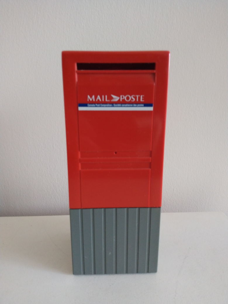 Canada Post Piggy Bank thumbnail