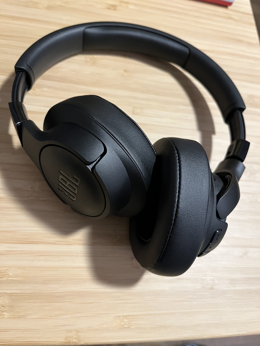 JBL Tune 760NC - Wireless Over-Ear Headphones thumbnail
