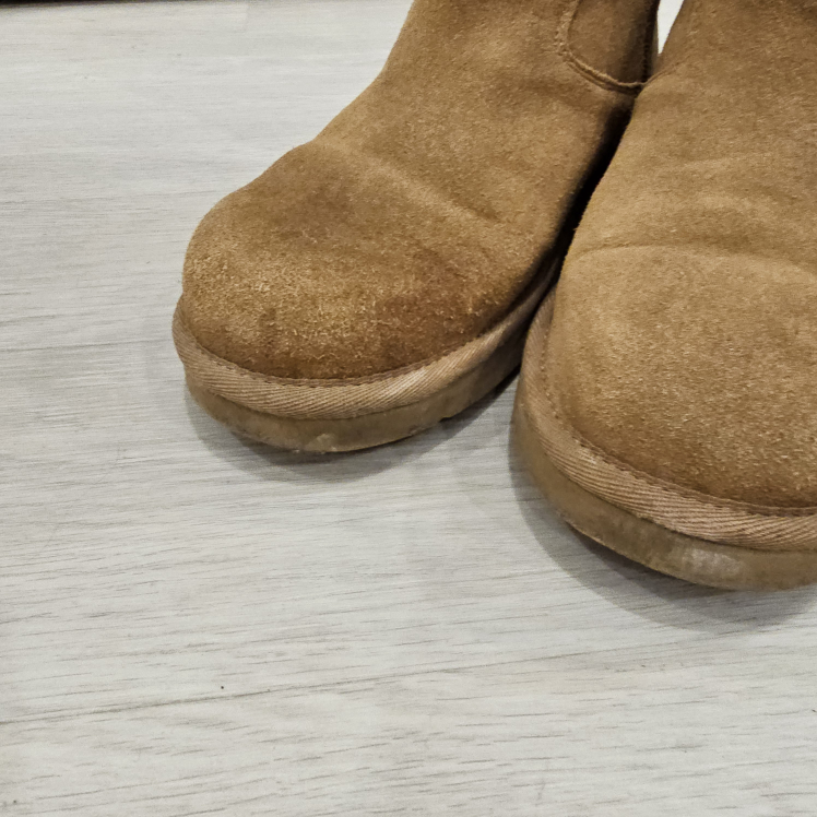 UGG boots with a zipper sz 7 US - photo 3
