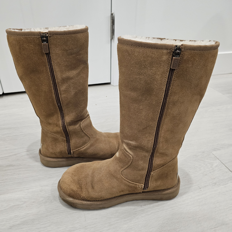 UGG boots with a zipper sz 7 US - photo 5