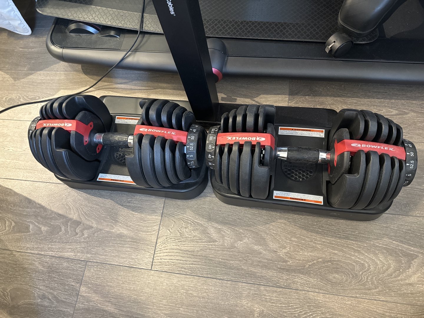 Adjustable Dumbbells / weights (BRAND NEW) (5-52.5lbs) - photo 2