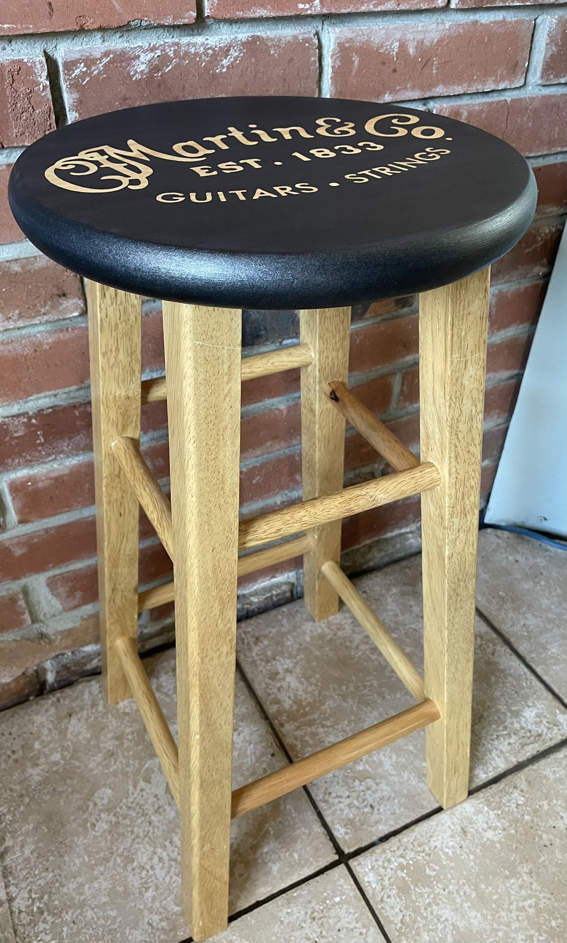 Guitar stool 🎸 - photo 3