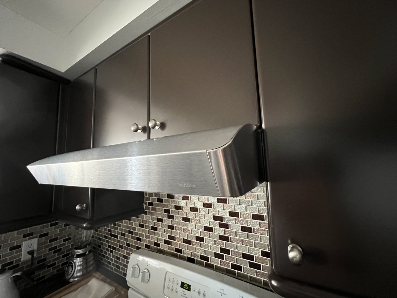 Broan Nu-Tone 30” under the cabinet range hood - photo 3