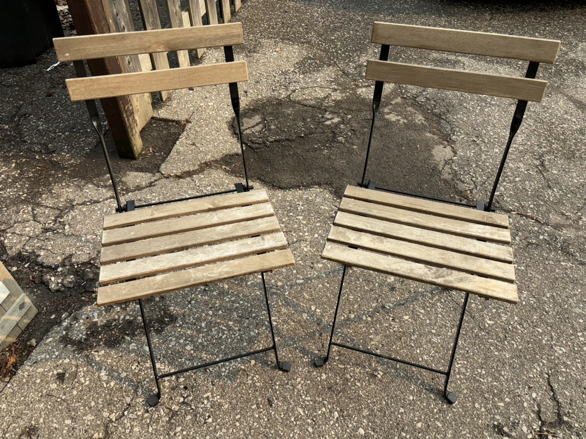 2 IKEA folding chairs