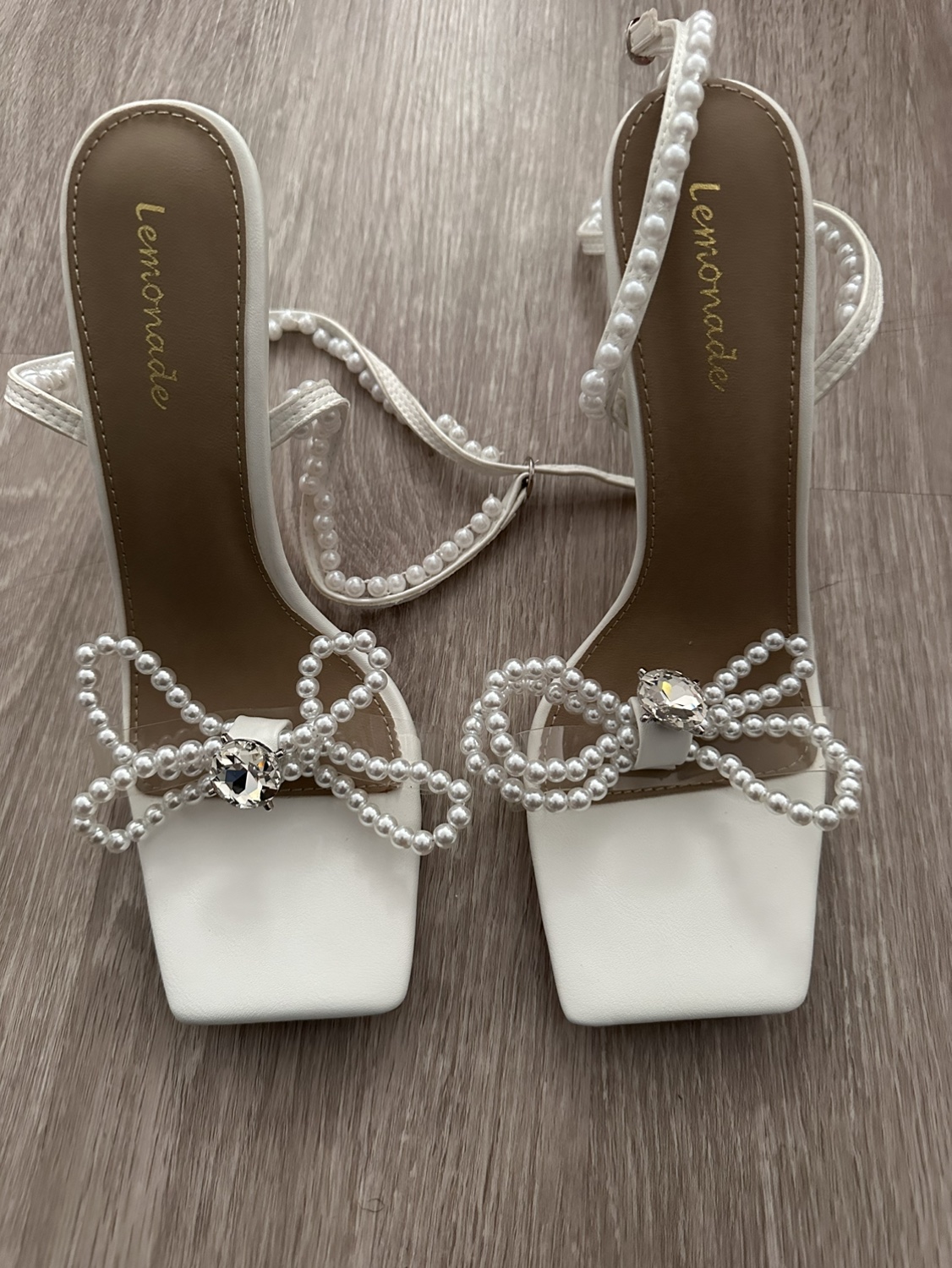 Women high heels shoe - photo 3