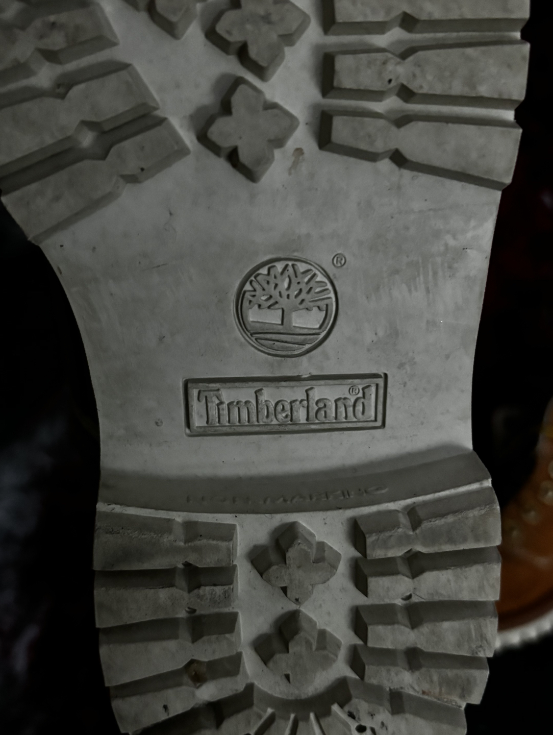 Brown and white leather Timberland image indicator(7)