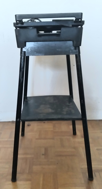 Indoor Electric Grill With Steel Stand Removable 🥕 image indicator(5)