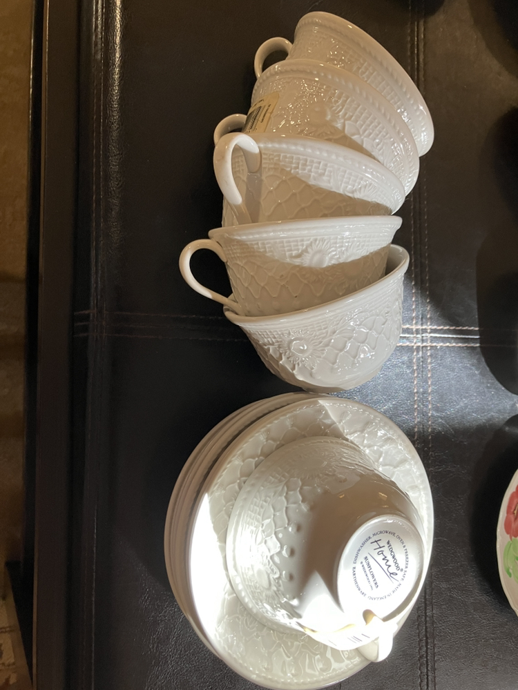 Wedgwood Home Sunflowers cups and saucers - photo 2