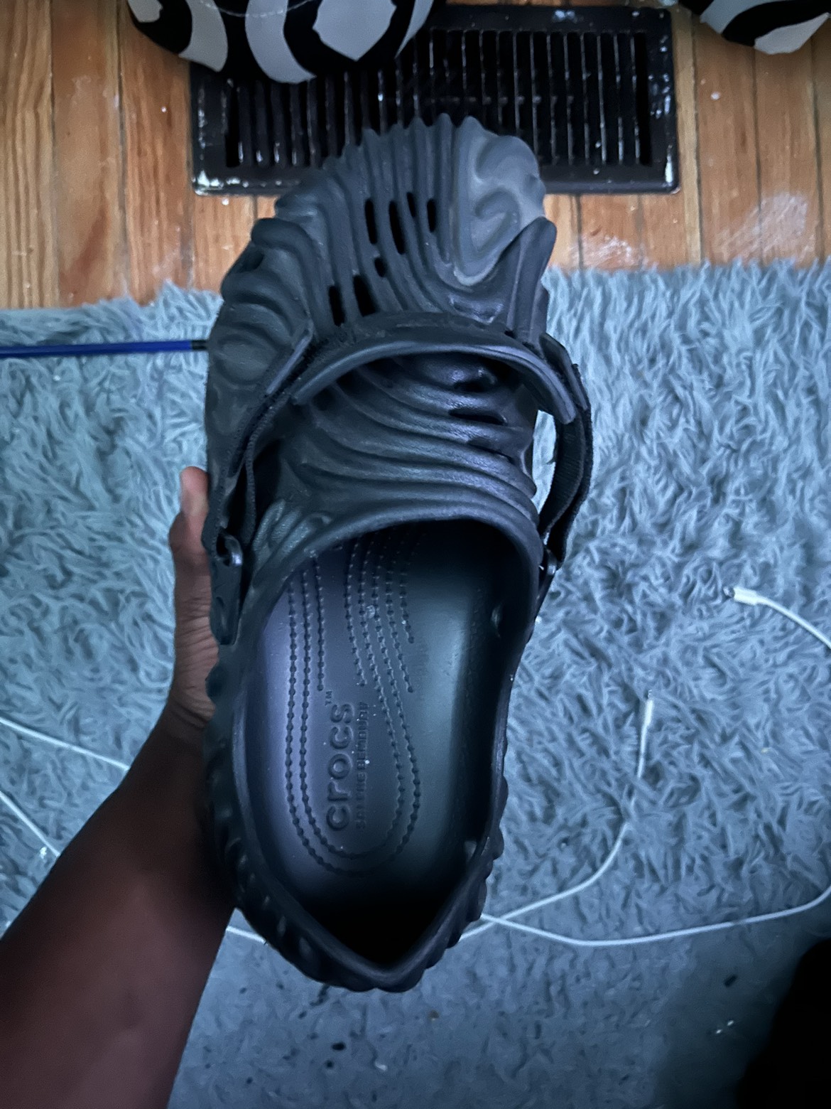 Salehe bemburry crocs (Size 11) thumbnail