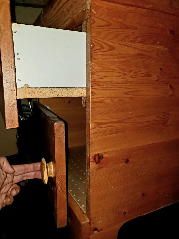 Antique style side Table image indicator(2)