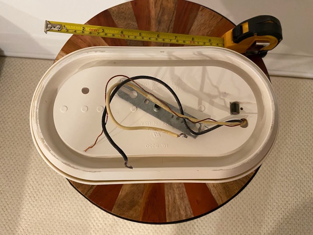 Outdoor Bulkhead Light image indicator(2)