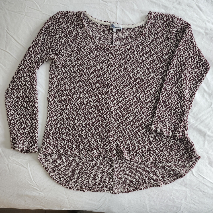Bluecrush Lightweight Sweater #large #L.  thumbnail
