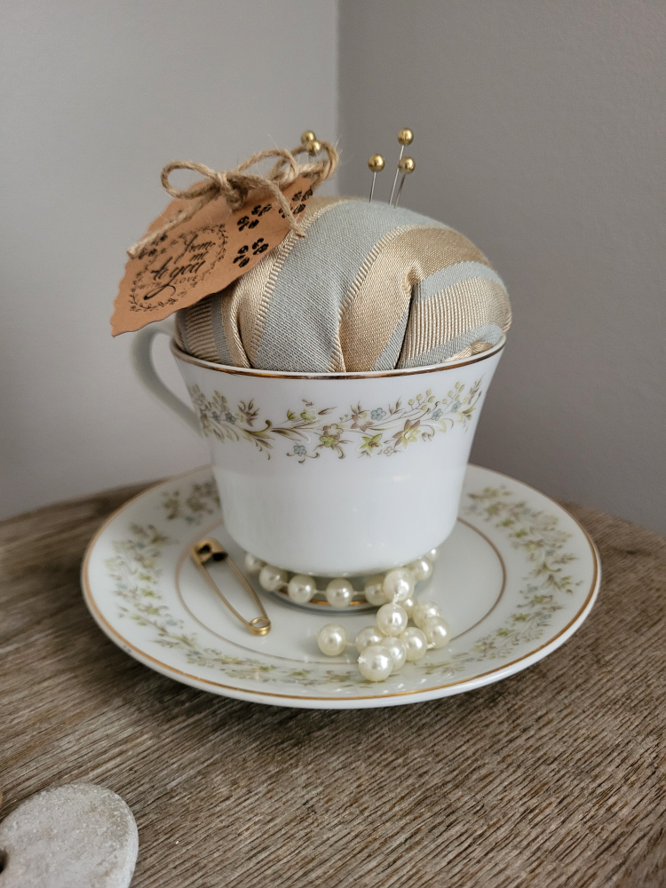 Vintage China Teacup Pin Cushion image indicator(4)