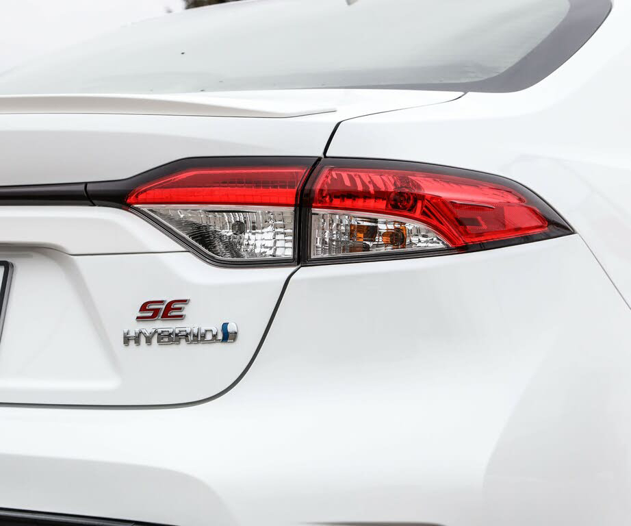 Toyota Hybrid AWD 2023 Corola SE image indicator(2)