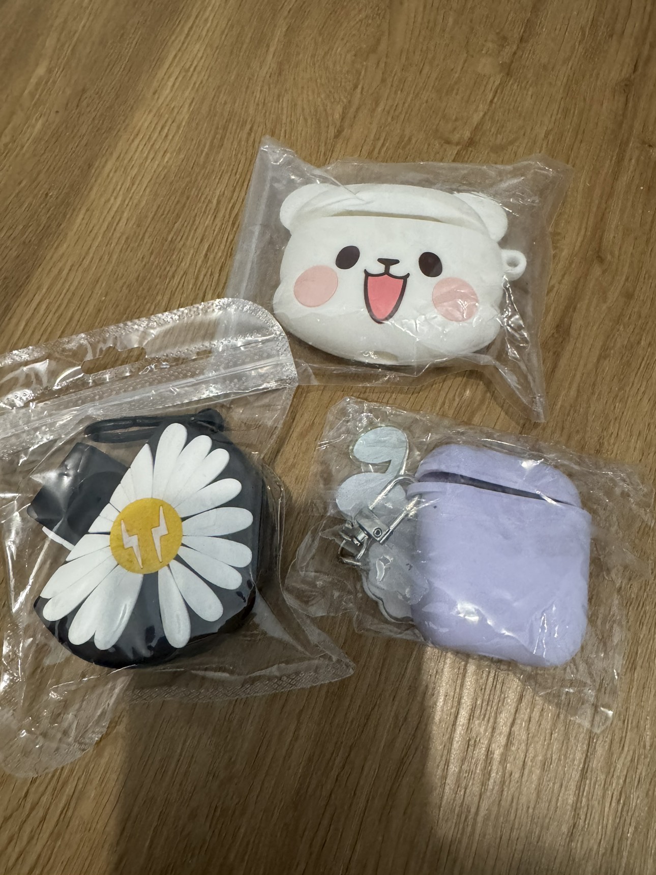 Case AirPods 1&2 and screen protector ip12 promax