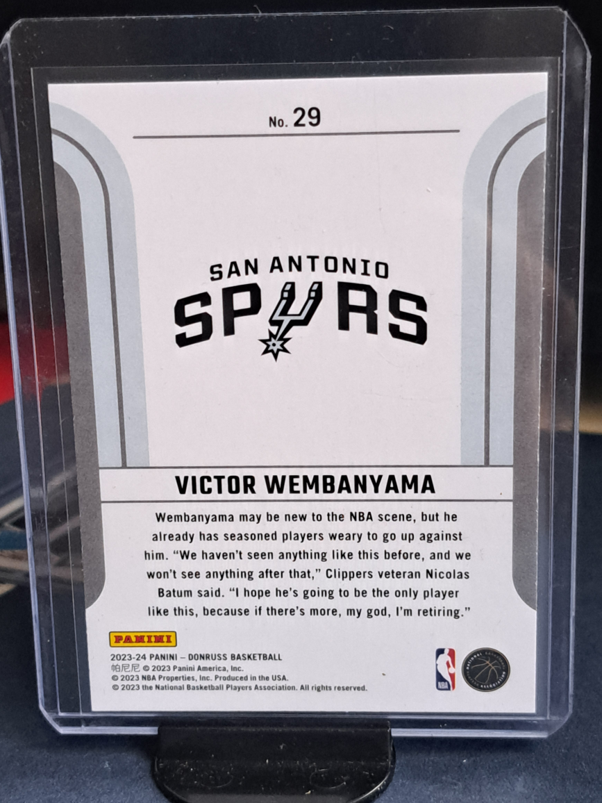 NBA Card- Victor Wembanyama #29 Rookie Franchise Features - photo 2