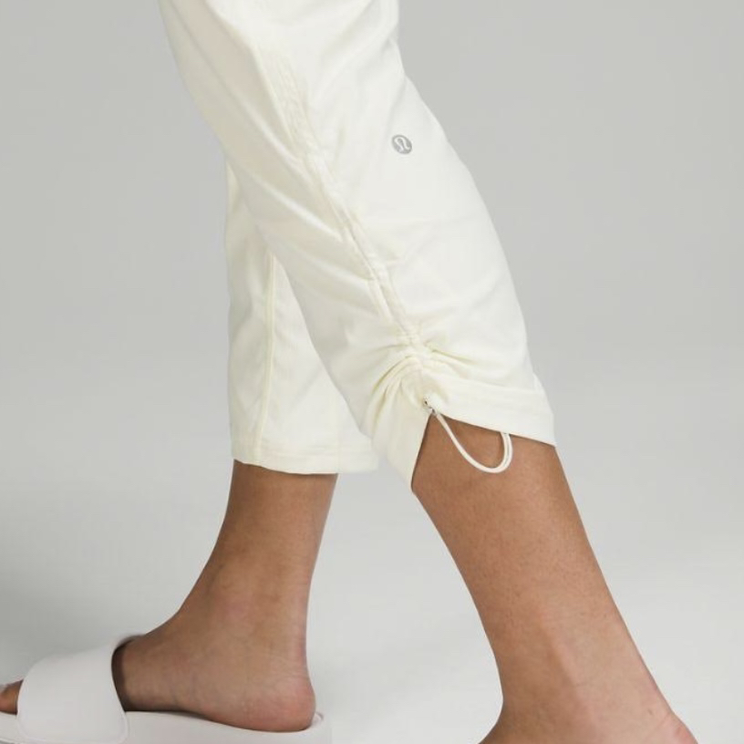 NWOT Lululemon Dance Studio Pants - photo 4