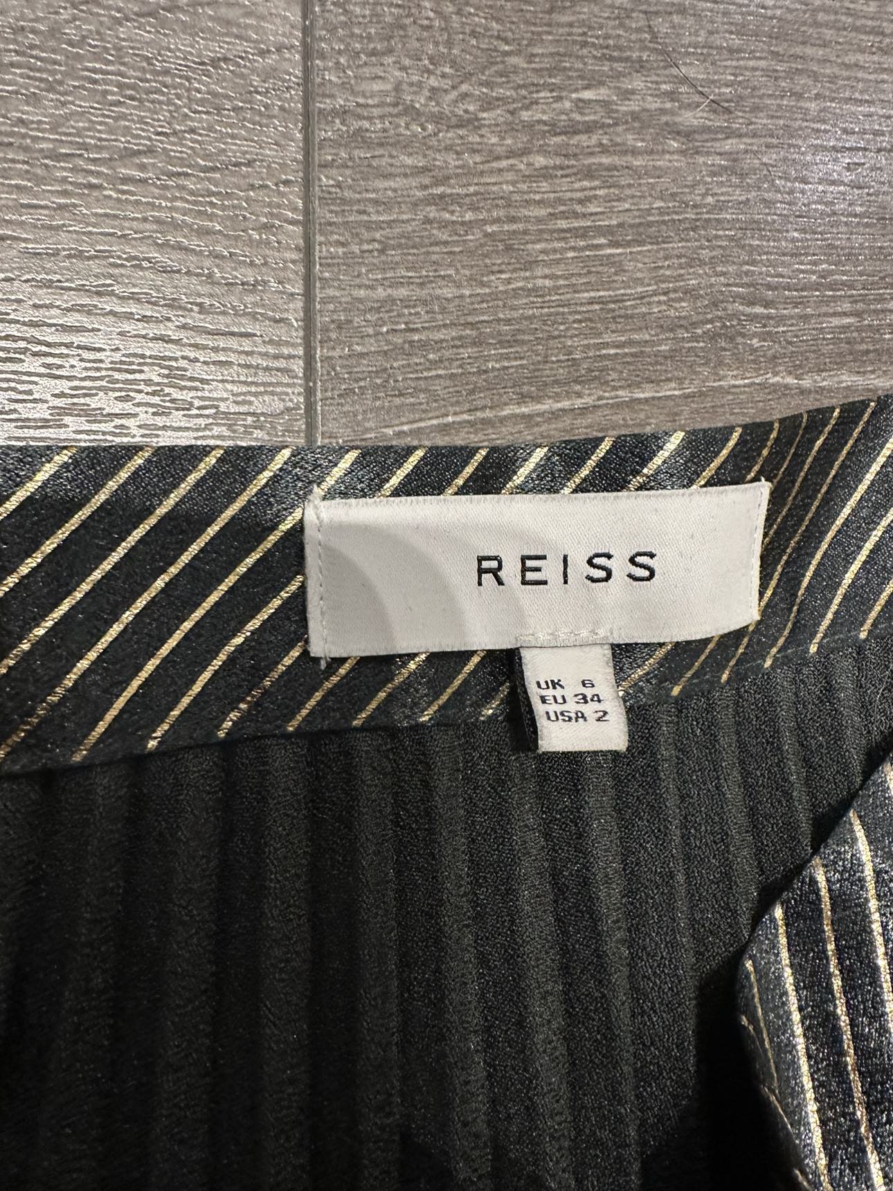 REISS pleated skirt size small green gold image indicator(4)