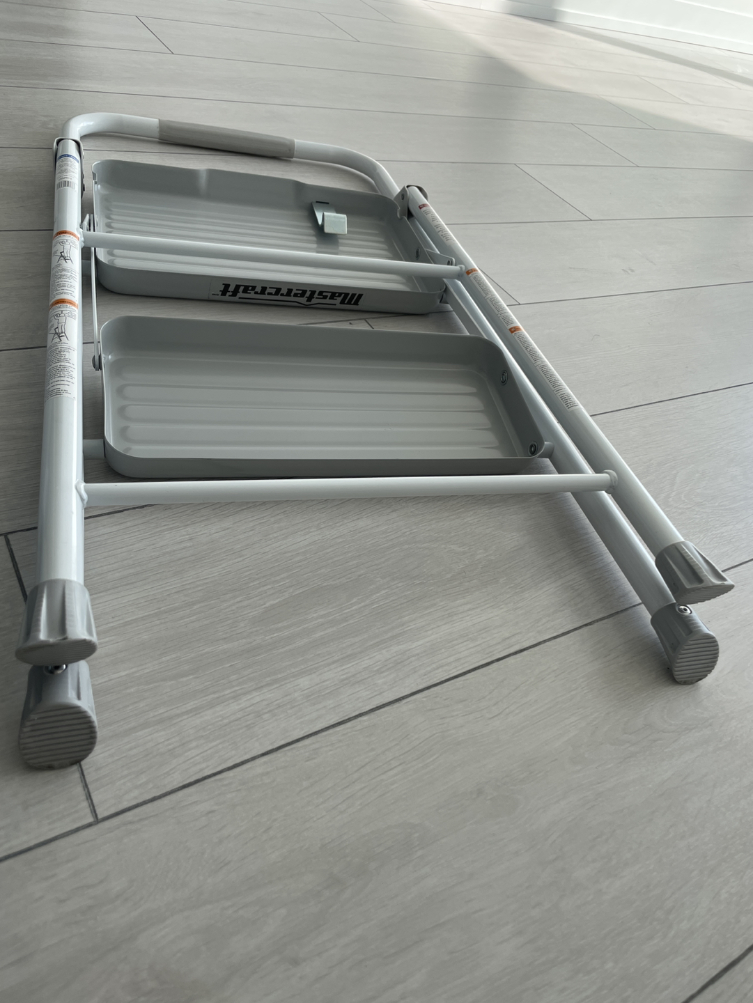 Mastercraft 2-Step Metal Folding Step stool - photo 4