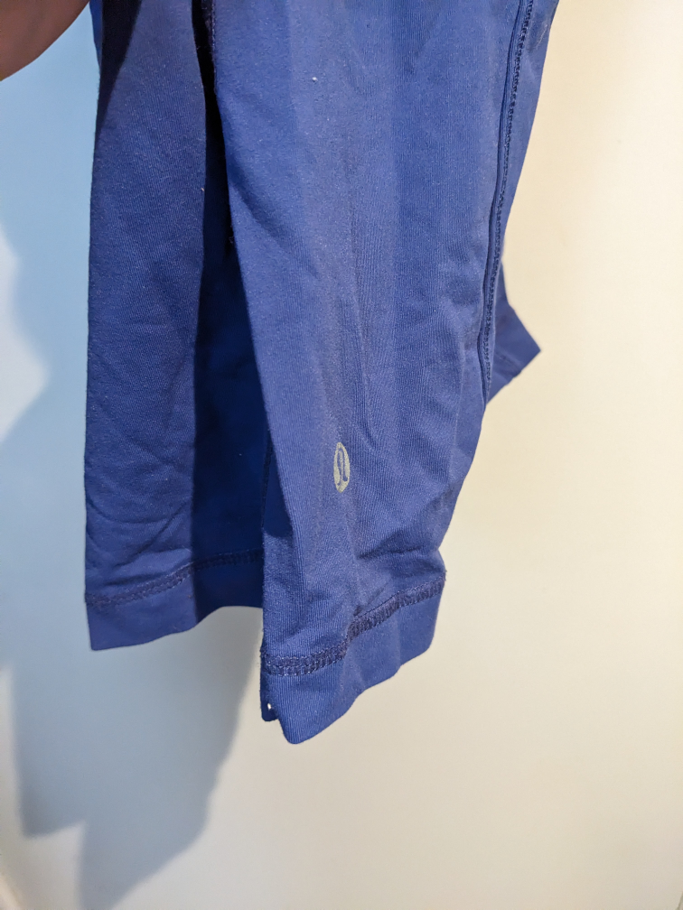 Lululemon Tank image indicator(2)