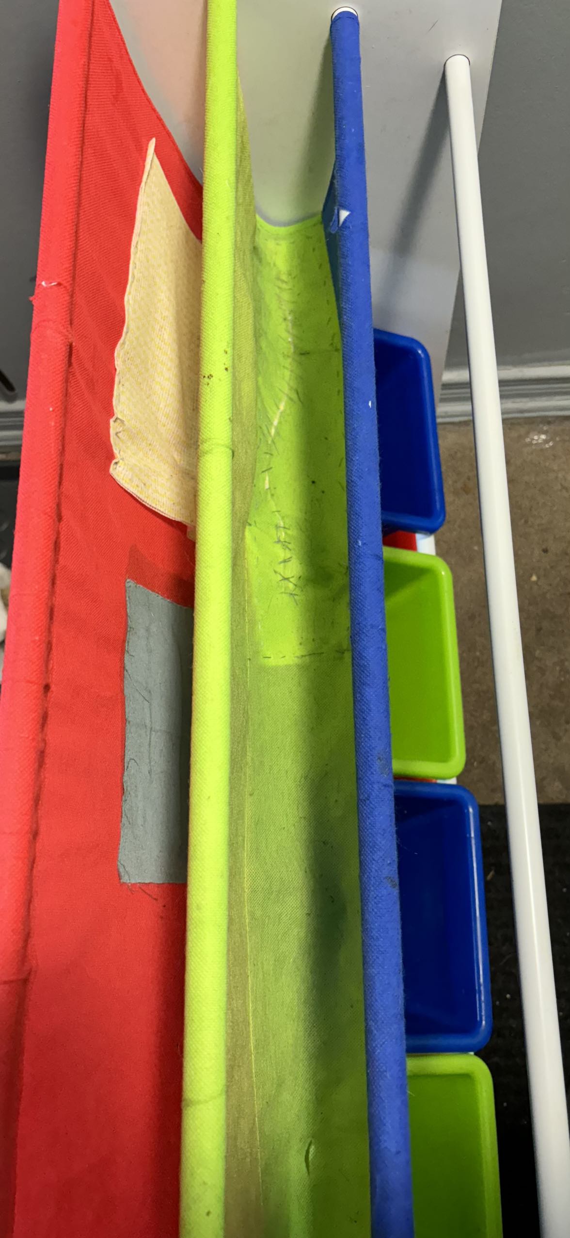 Toy/ Book shelf - photo 3