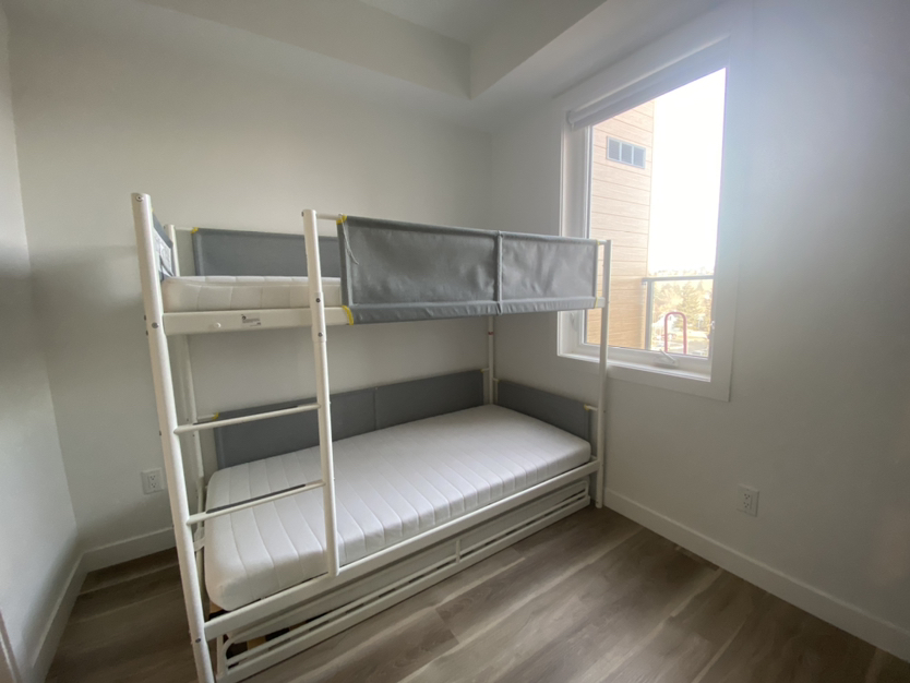 IKEA Bunk Bed + Pull-out + Twin Mattress x 1 [Like New]