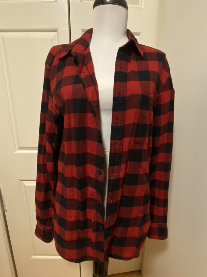 Uniqlo Shirt Men S Plaid Flannel Red Black Button Up Long Sleeve