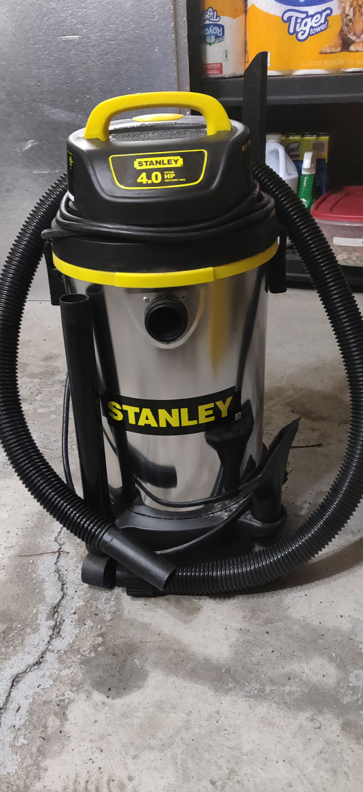 Stanley Wet/Dry Vacuum thumbnail