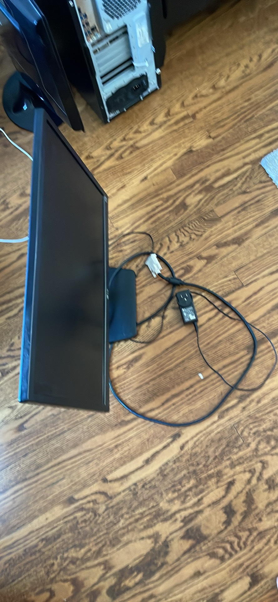 LG monitor - photo 2