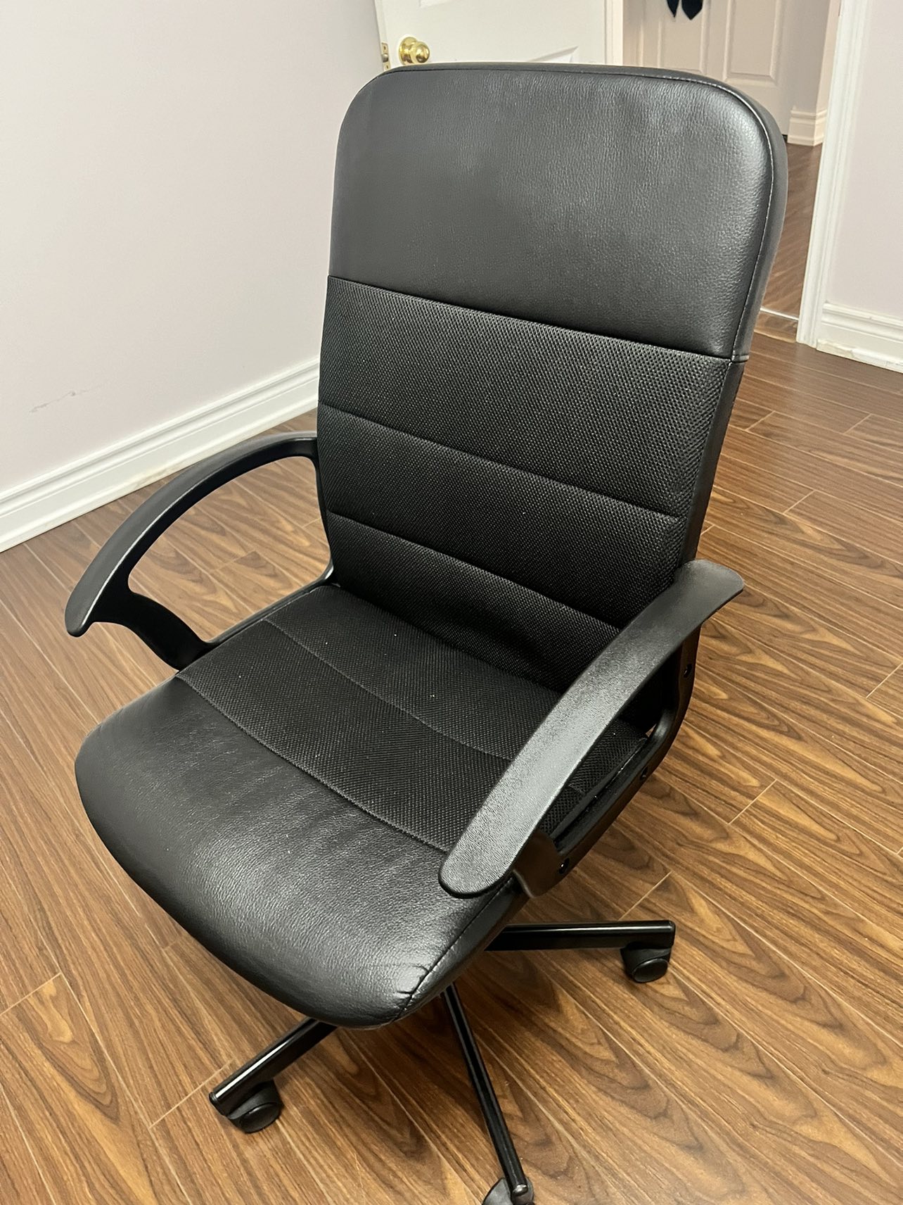 Ikea desk chair (Swivel chair) - photo 2