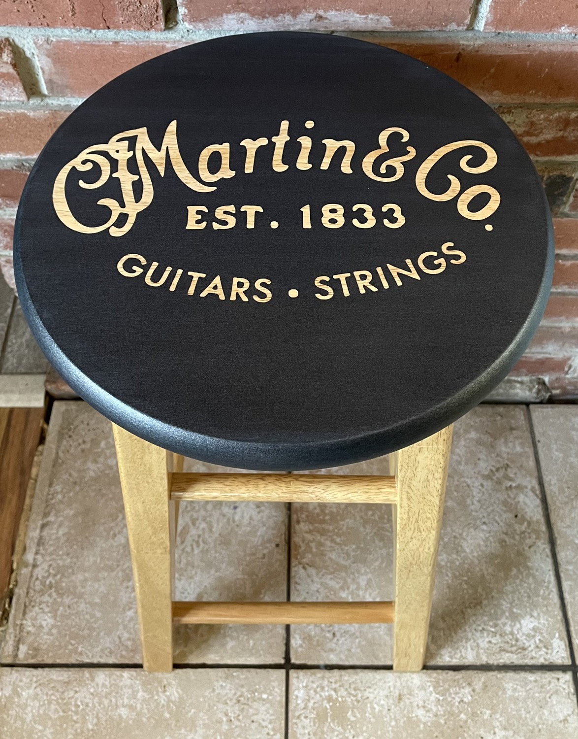 Guitar stool 🎸 - photo 2