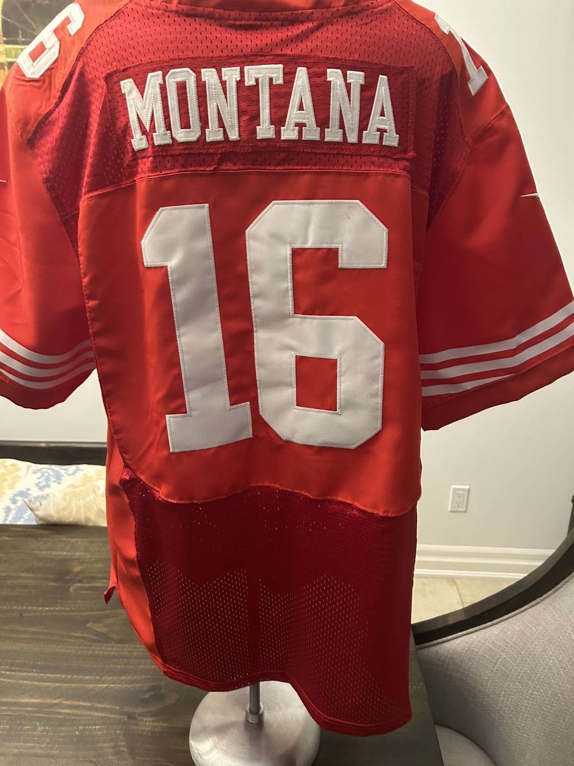 SAN FRANCISCO 49ers NFL Football Jersey Joe Montana Nike 52 image indicator(3)