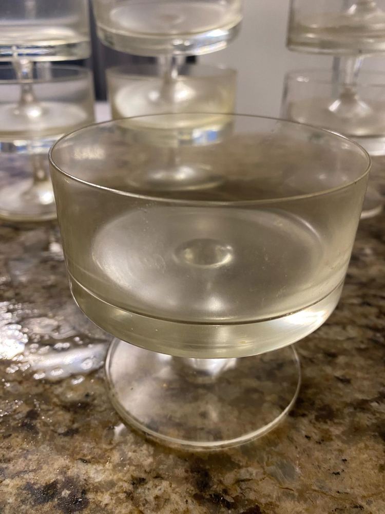 Desert Fancy Glass Bowls - 7 pieces. image indicator(4)