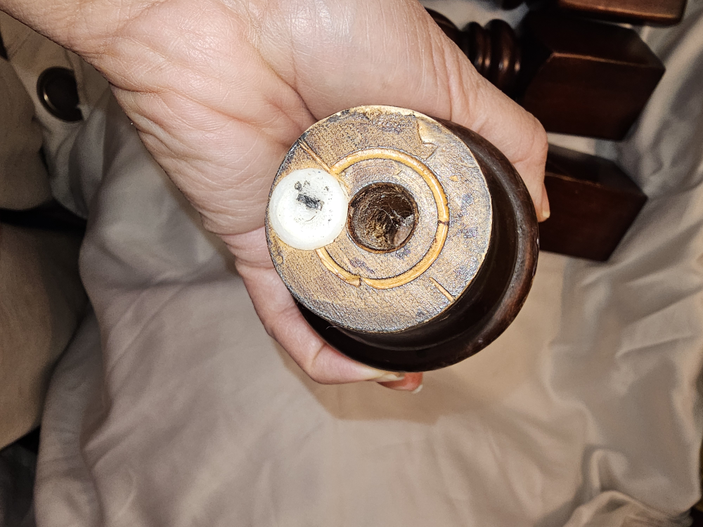 HEAVY TABLE LEGS image indicator(4)