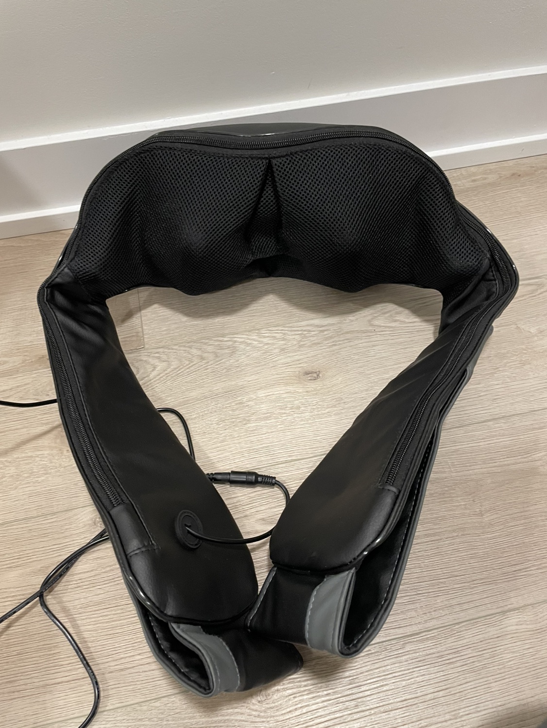 Shoulder massager with heat image indicator(4)