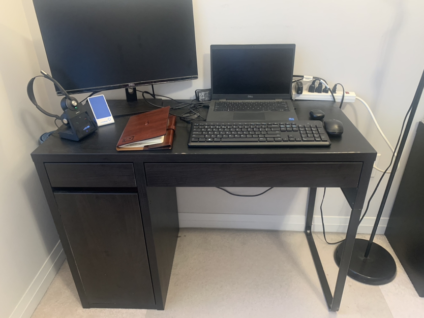 Office Table - photo 2