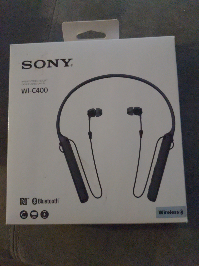 Sony Bluetooth headset 🏈🏈