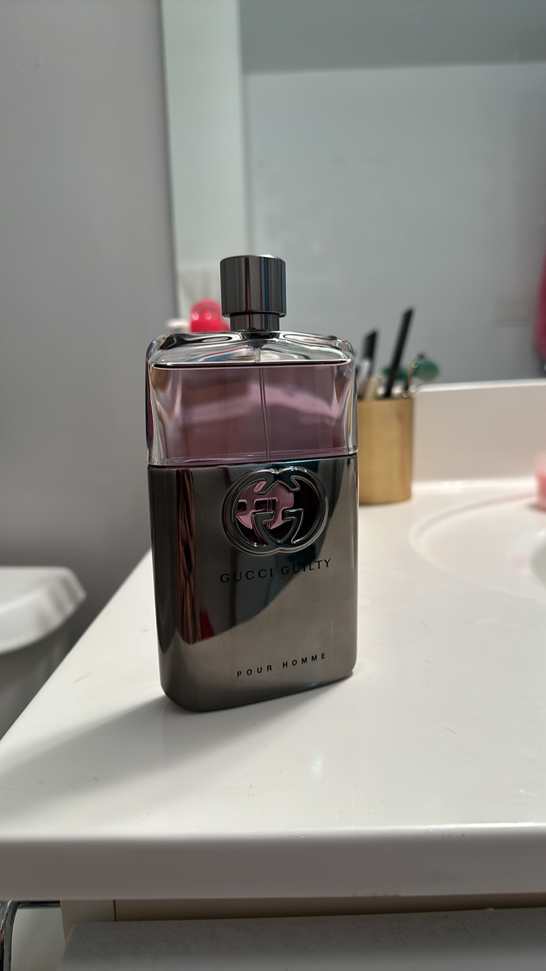 Gucci Guilty Cologne image indicator(3)