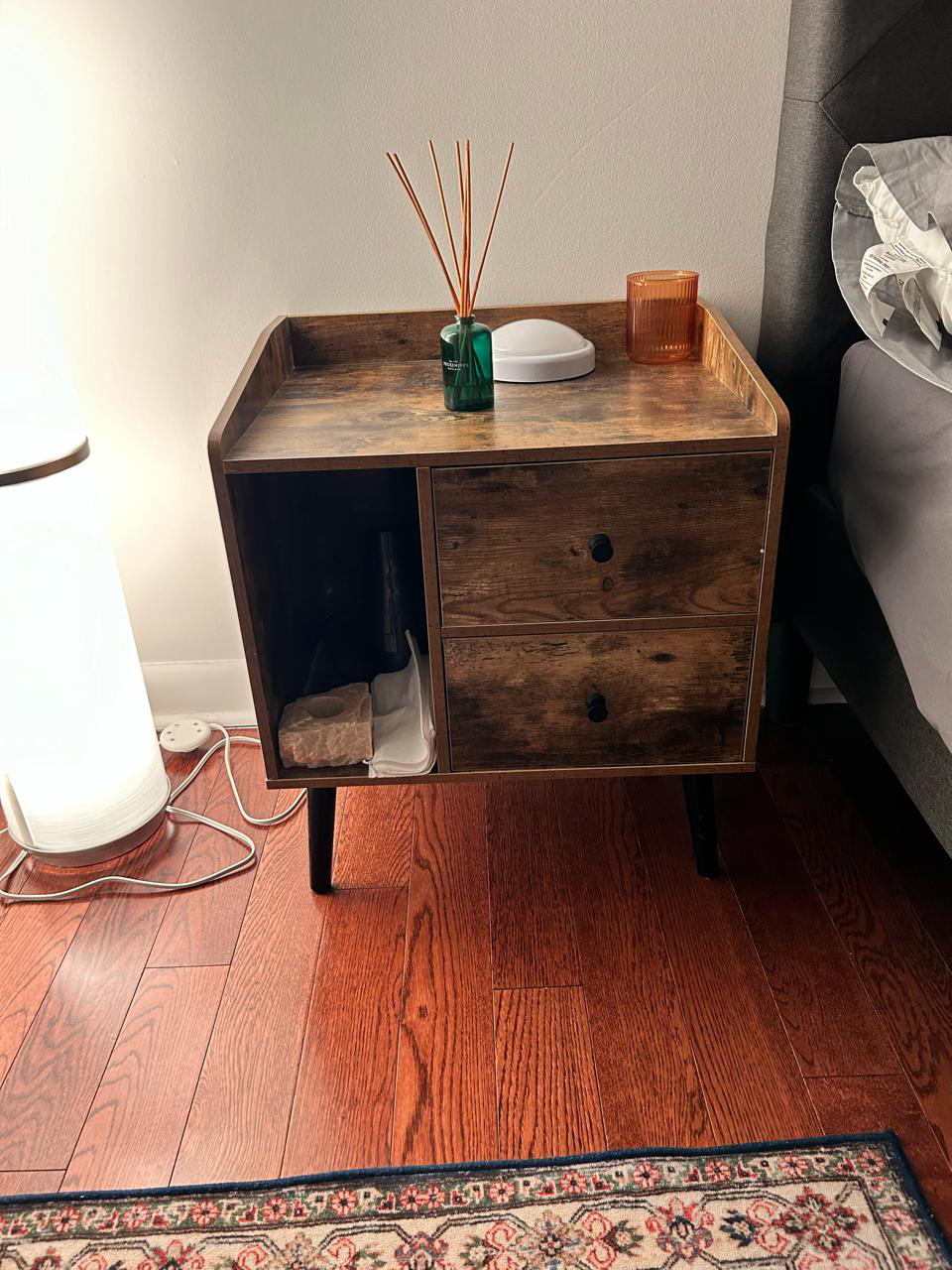 Bed side table thumbnail
