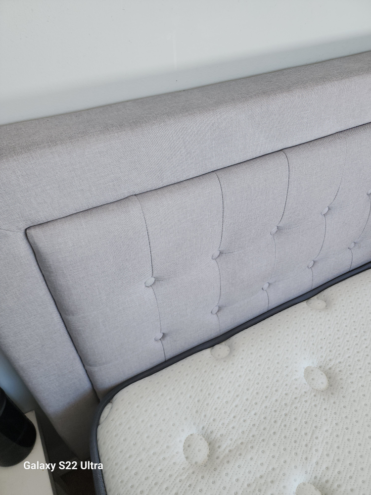 king size bed - photo 3