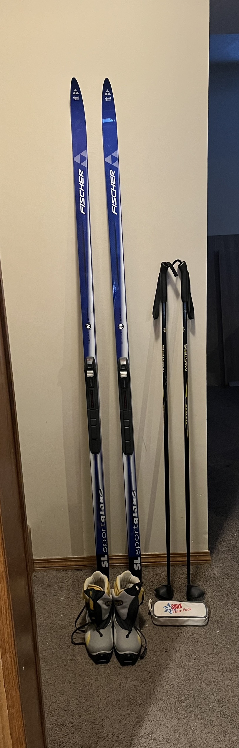 Women’s Cross Country Ski Set - Size 8 thumbnail