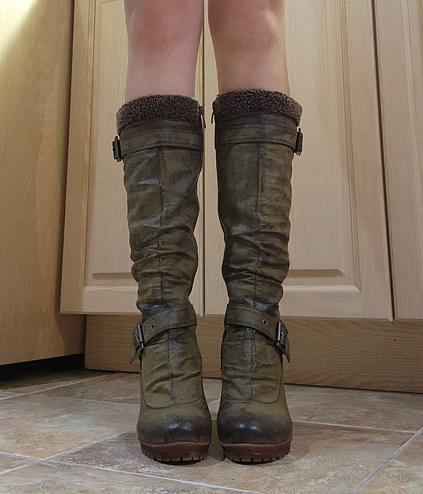 y2k wedge boots 🤎 image indicator(4)