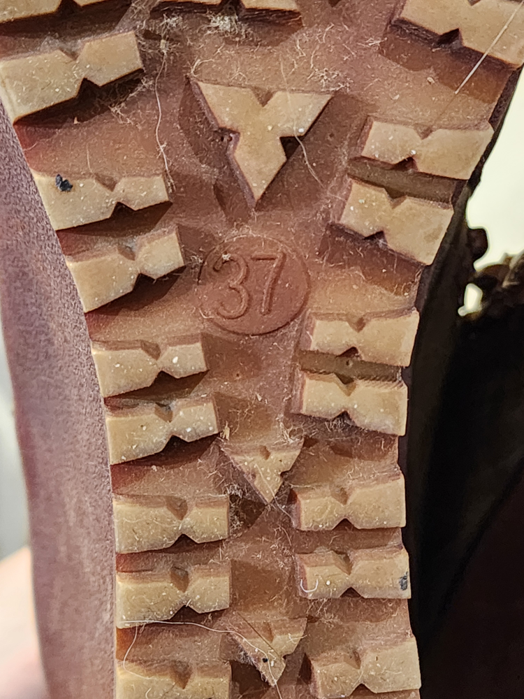 y2k wedge boots 🤎 image indicator(9)