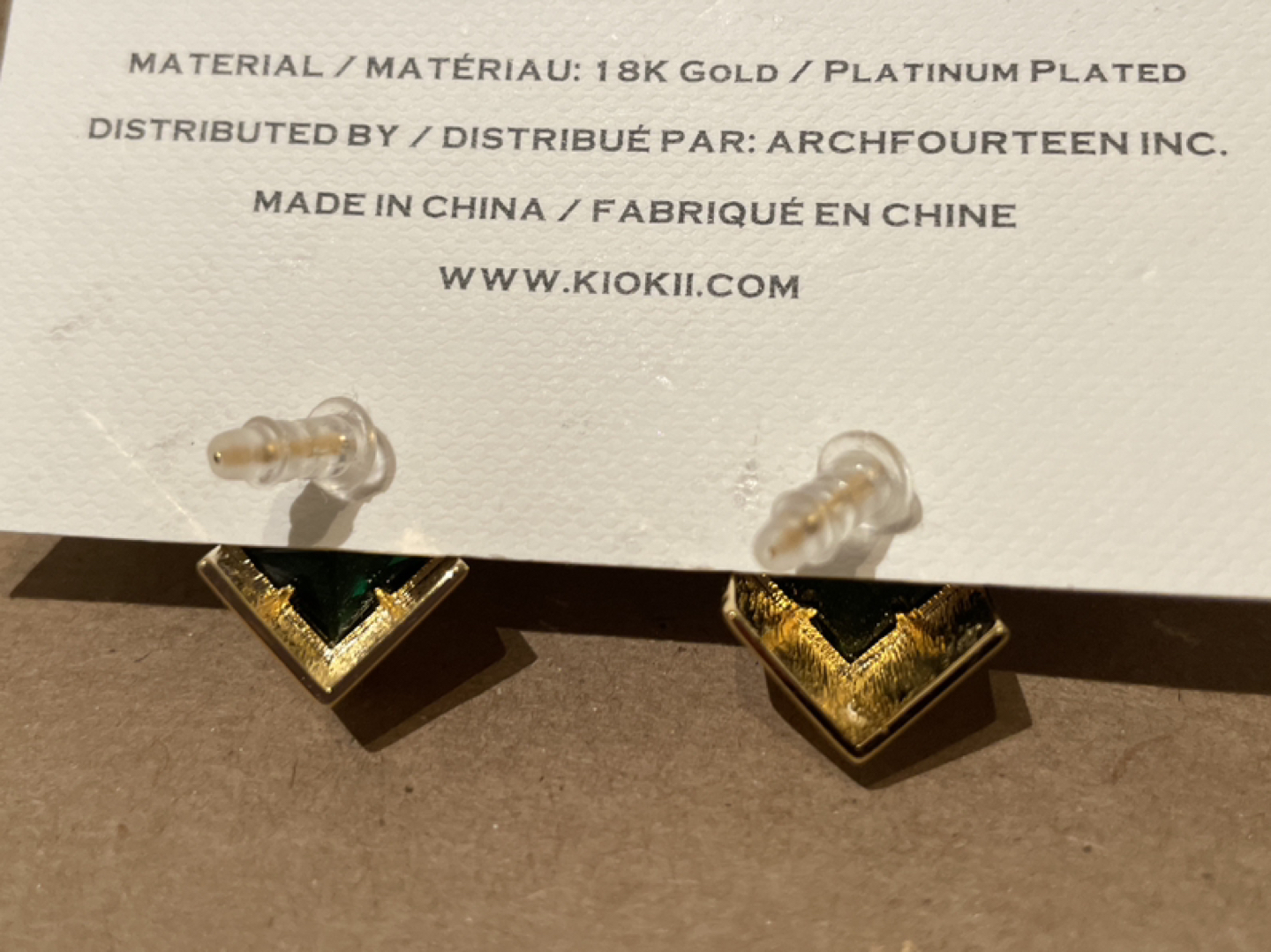 New 18K Gold-plated Ear Studs Emerald Green🥕 - photo 3
