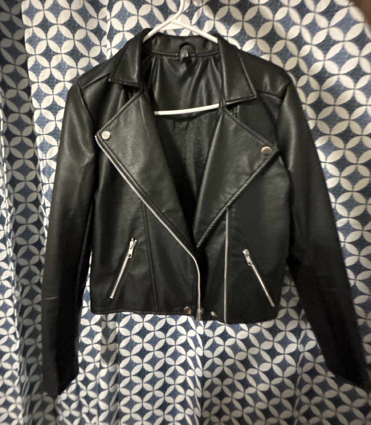 Black leather jacket thumbnail