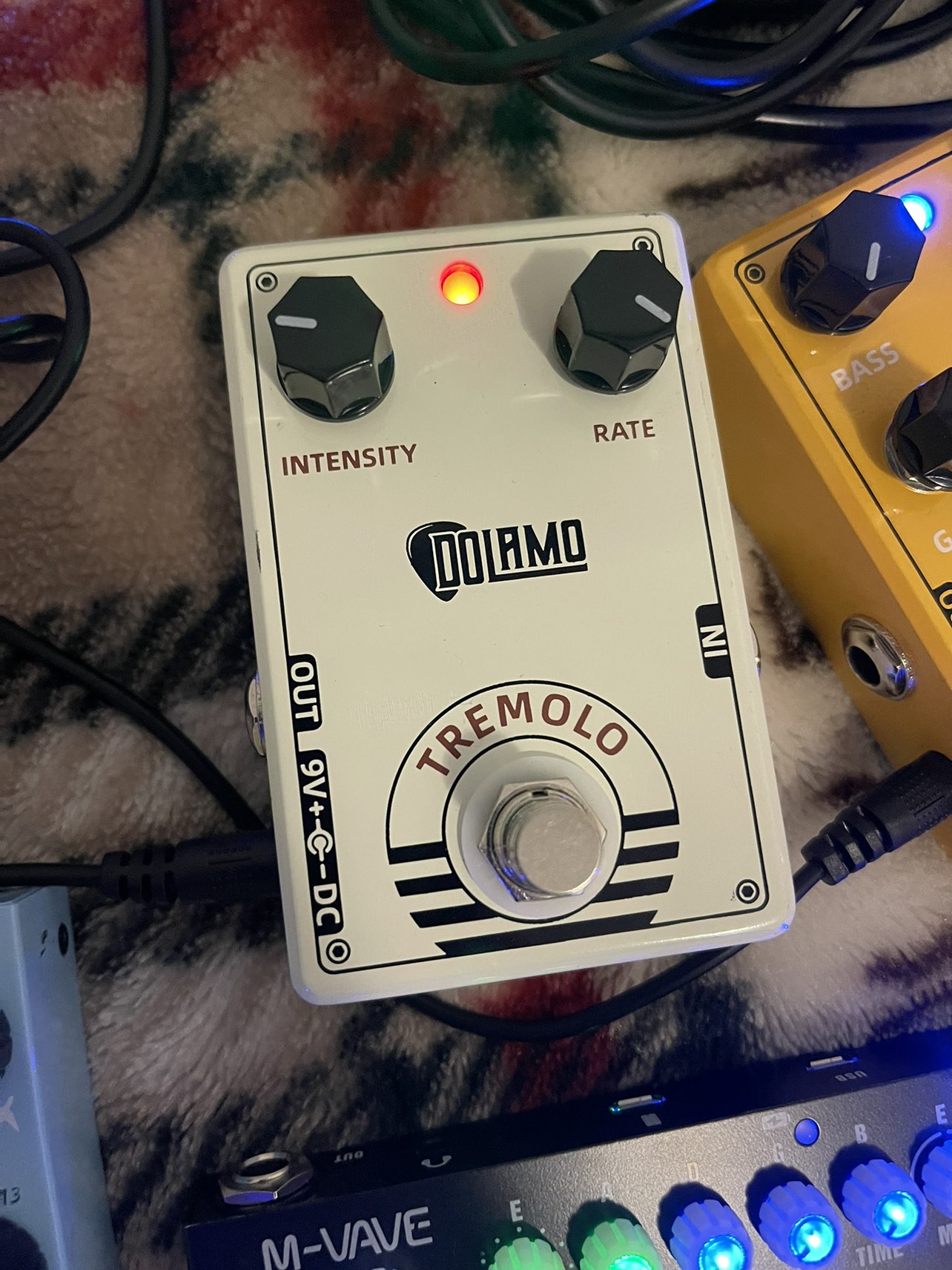 Guitar pedals and power supplies - photo 4