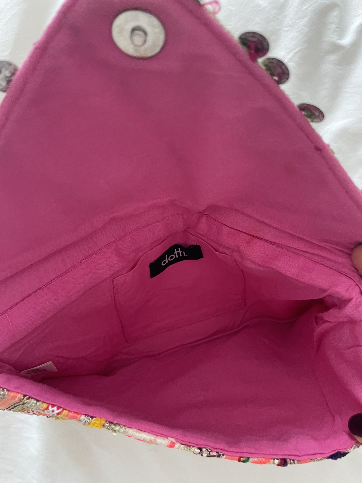 embroidered clutch image indicator(4)