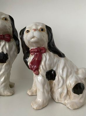 Staffordshire Spaniel Dog Figurines from Elte image indicator(3)